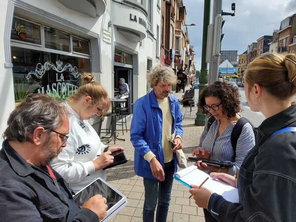 Veldonderzoeken voltooien de verzameling van bestaande gegevens
